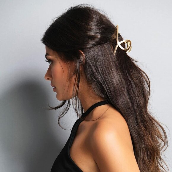 French Twist Claw Clip Gold Metal Loop Hair Accessory for Elegant Styles